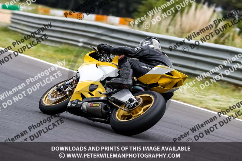 estoril;event digital images;motorbikes;no limits;peter wileman photography;portugal;trackday;trackday digital images